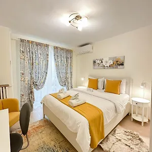 Sunrise Center Bukarest